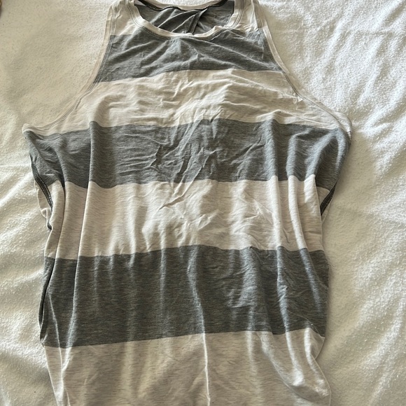 Lulu lemon open back tie tank - Picture 1 of 2